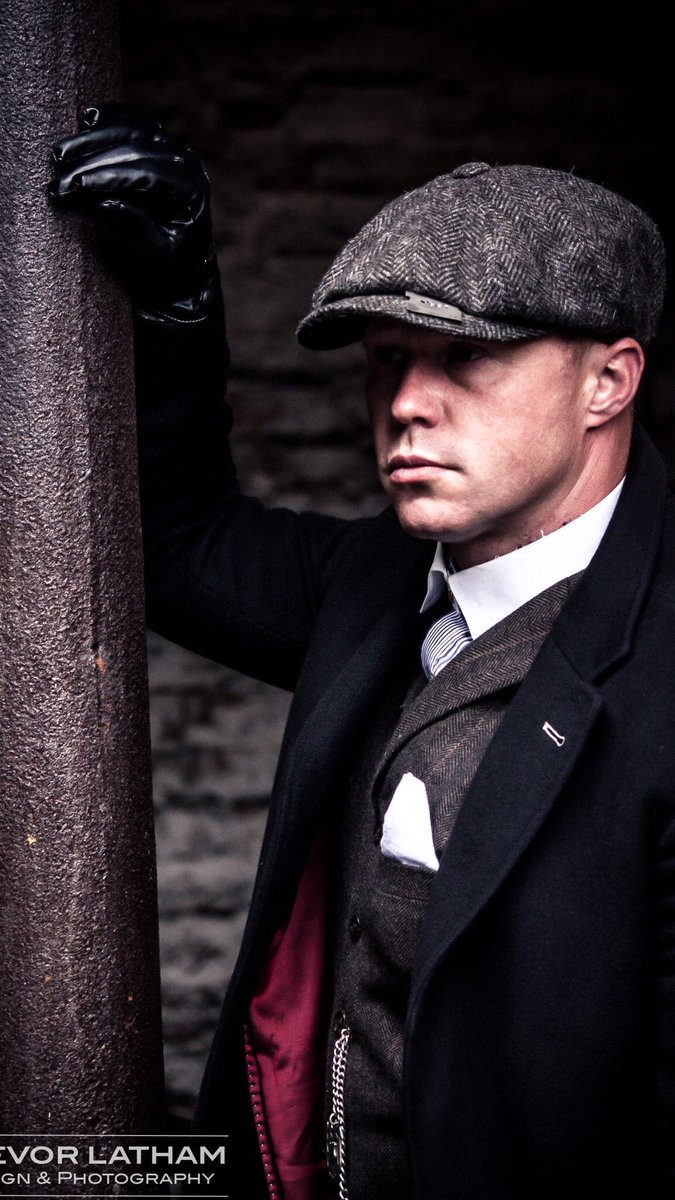 RoscoeFreear's tweet photo. The Proper Peaky Blinder. https://t.co/0IdCa7cgem