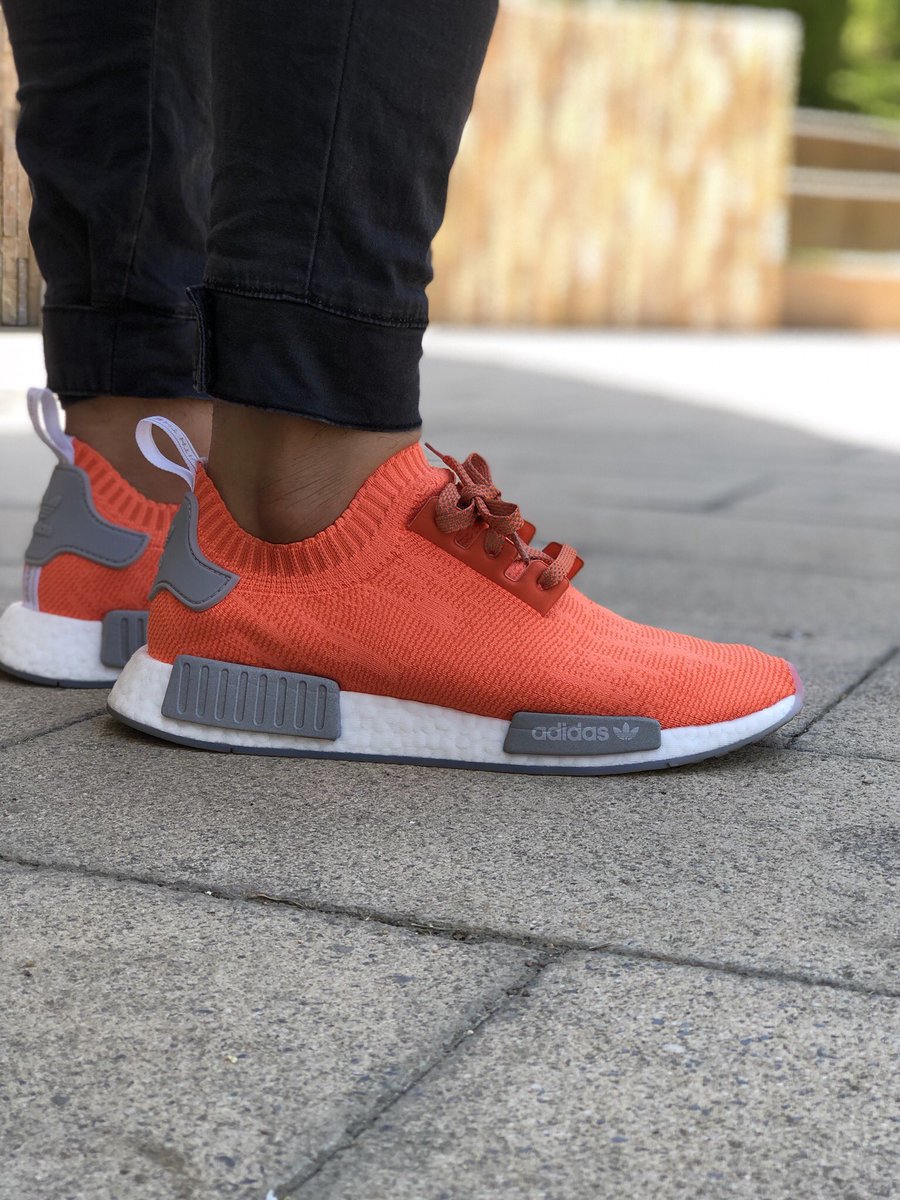 adidas nmd r1 primeknit orange