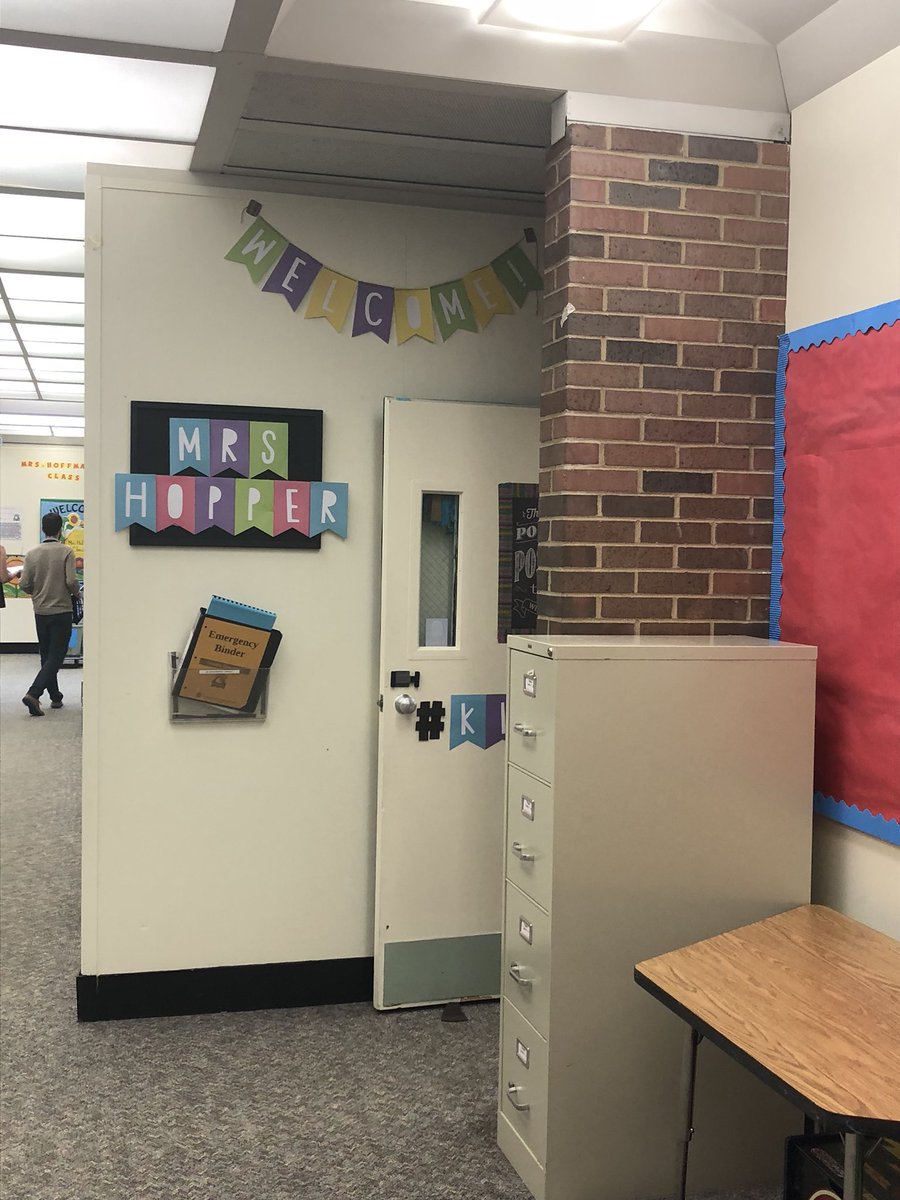 alhopper18's tweet photo. Excited to meet some new Reading friends! #Happyplace #CovPride https://t.co/5EkuAp8OsQ