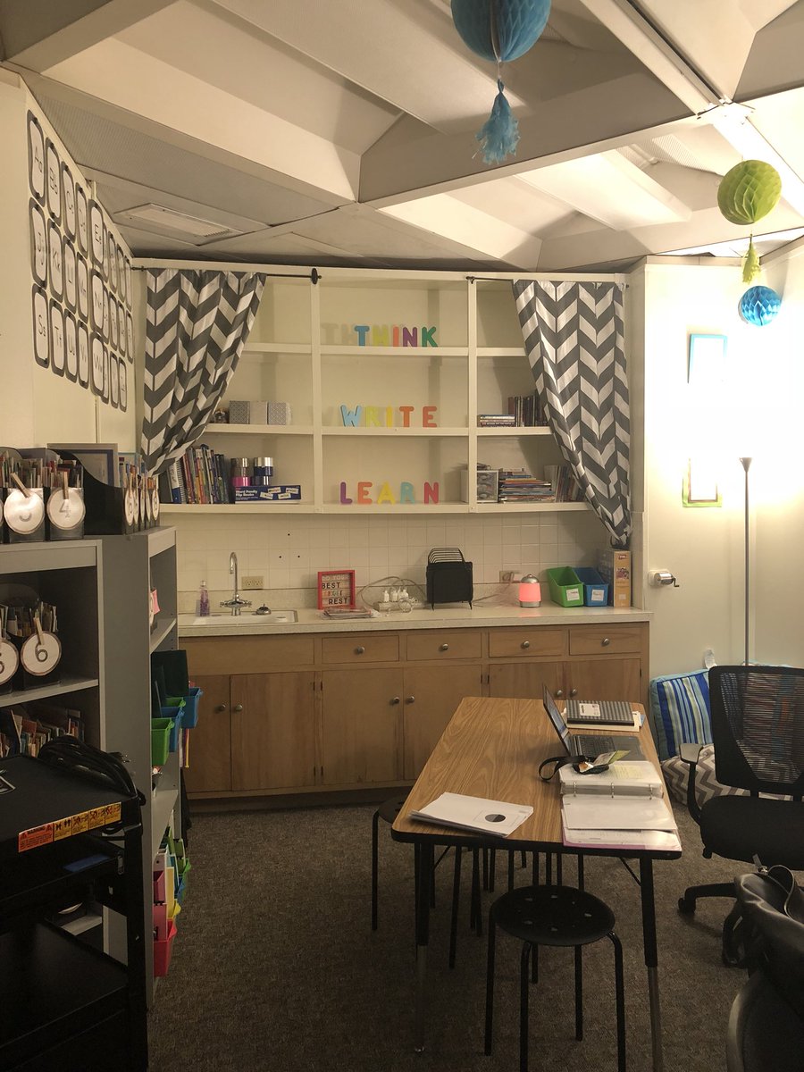 alhopper18's tweet photo. Excited to meet some new Reading friends! #Happyplace #CovPride https://t.co/5EkuAp8OsQ