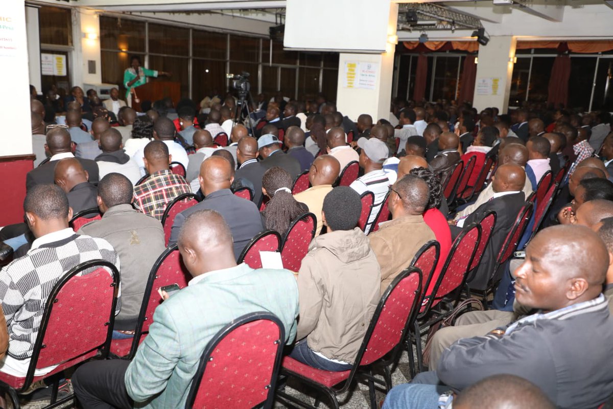GovernorKitui's tweet photo. A listening government interacts with its people. Governor Charity Ngilu meets professionals from Kitui staying in Nairobi. To share with the professionals on the county government programs. Also to create a platform for professionals to interact with County Government officials. https://t.co/w1F0ZYTulE