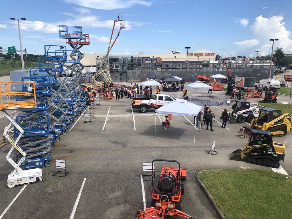 Anthony Villanueva tweet media