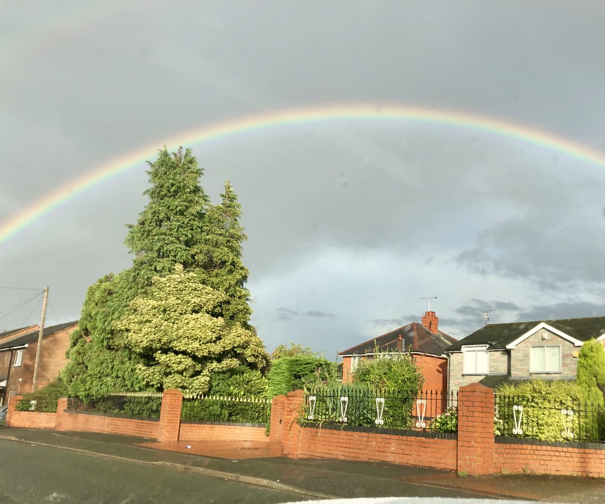 dco15's tweet image. Rainbow out just in time for #ManchesterPride2018 🌈
