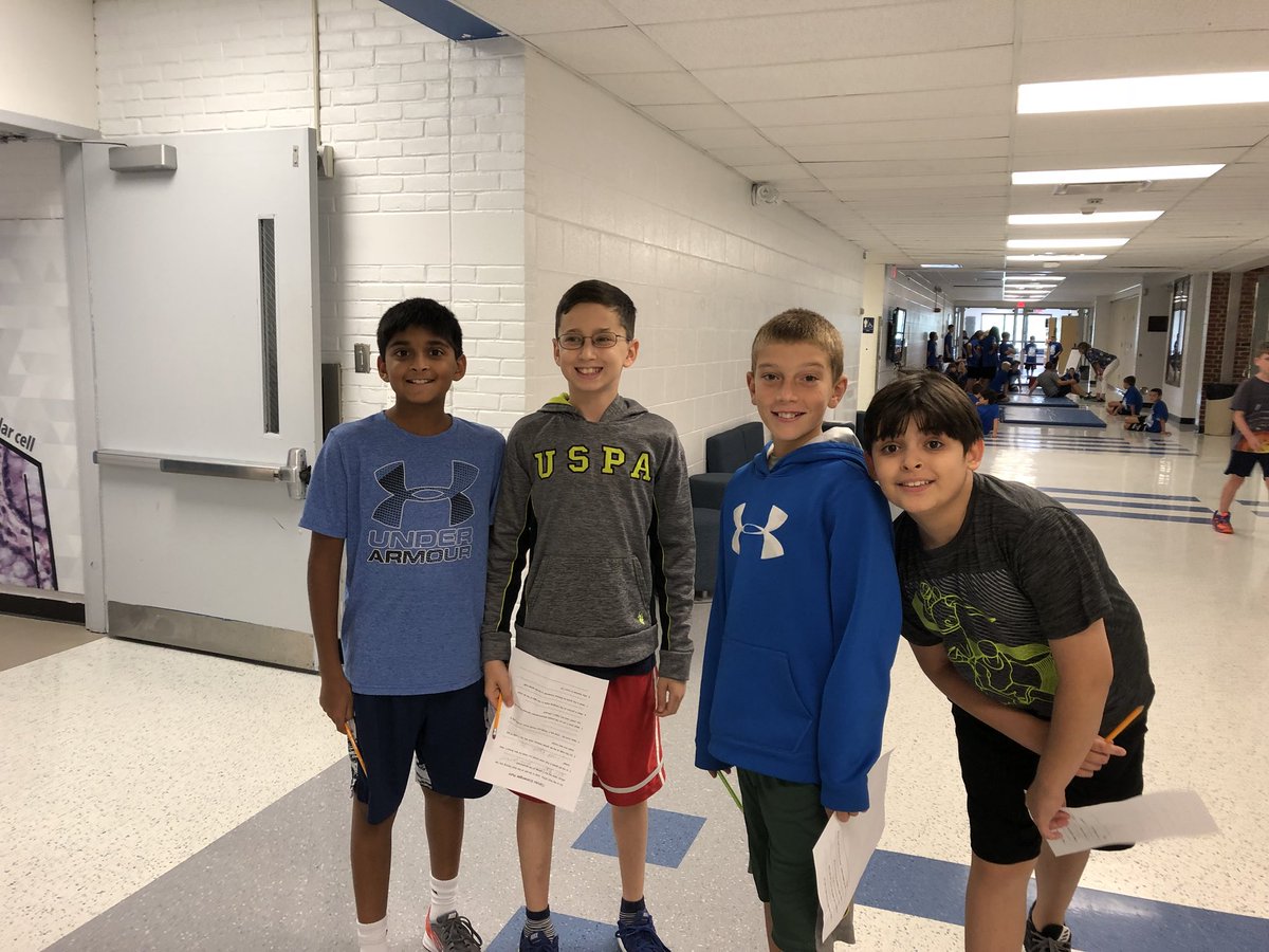 MmeFejer's tweet photo. Caruso scavenger hunt! https://t.co/5OhwktLd2F