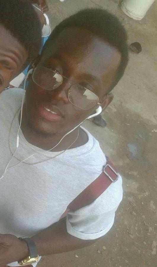 TokoLuyeye's tweet photo. Irmão meu😂😂 https://t.co/nU2wXj5FFM