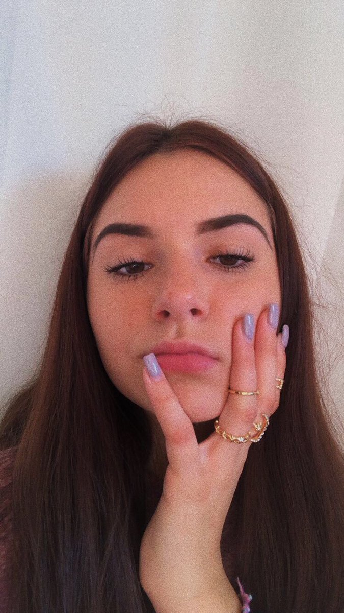 sillykyyy's tweet image. don’t overthink it