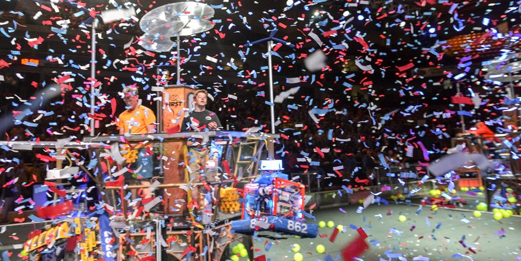 #FridayFeeling 🎉🤖