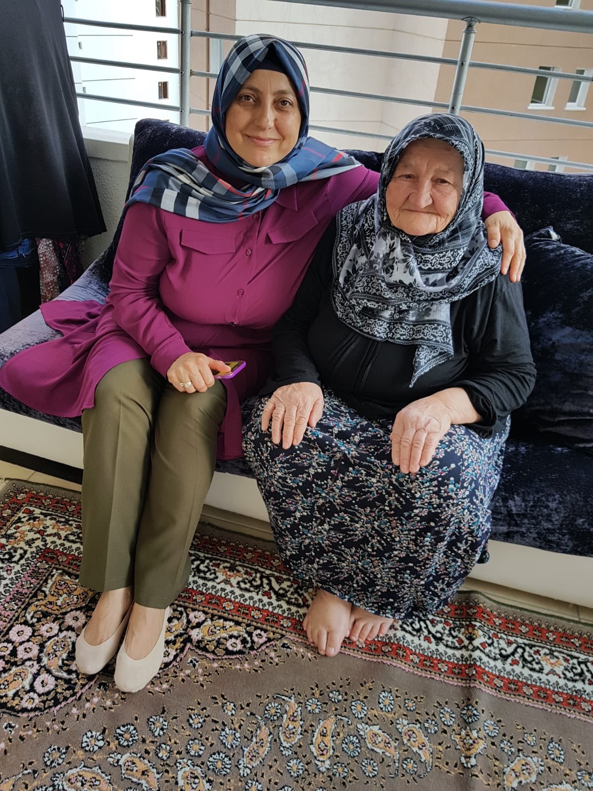 özlem karadeniz görünce aşık oldum akor