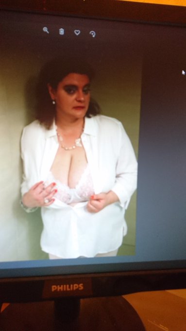 Jetzt live im Chat bei zuhause. com https://t.co/HHJr9L91zY mich im Chat. Freue mich auf Dich. Kiss MollyMaria<a href="/tag/free"class="tags"><span>#free</span></a><a href="/tag/chat"class="tags"><span>#chat</span></a><a href="/tag/webcamgirl"class="tags"><span>#webcamgirl</span></a><a href="/tag/camgirl"class="tags"><span>#camgirl</span></a><a href="/tag/milf"class="tags"><span>#milf</span></a><a href="/tag/erotik"class="tags"><span>#erotik</span></a>