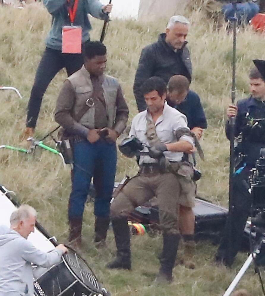 the upcoming finn and poe safari spinoff looks great