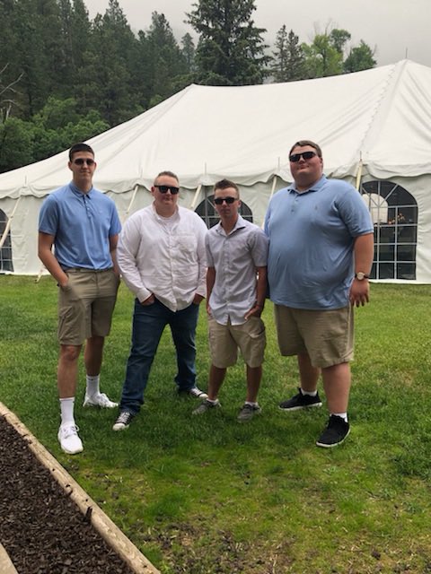 Bret Vester tweet media