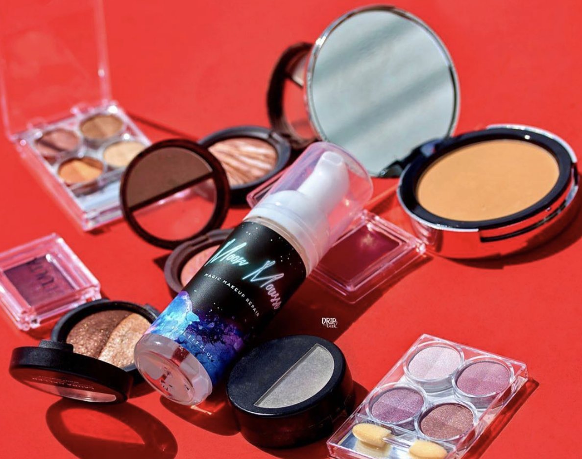 Your wallet and your broken makeup will thank you 
💞 📸 by <a href="/dripteck/">Dripteck Media</a>