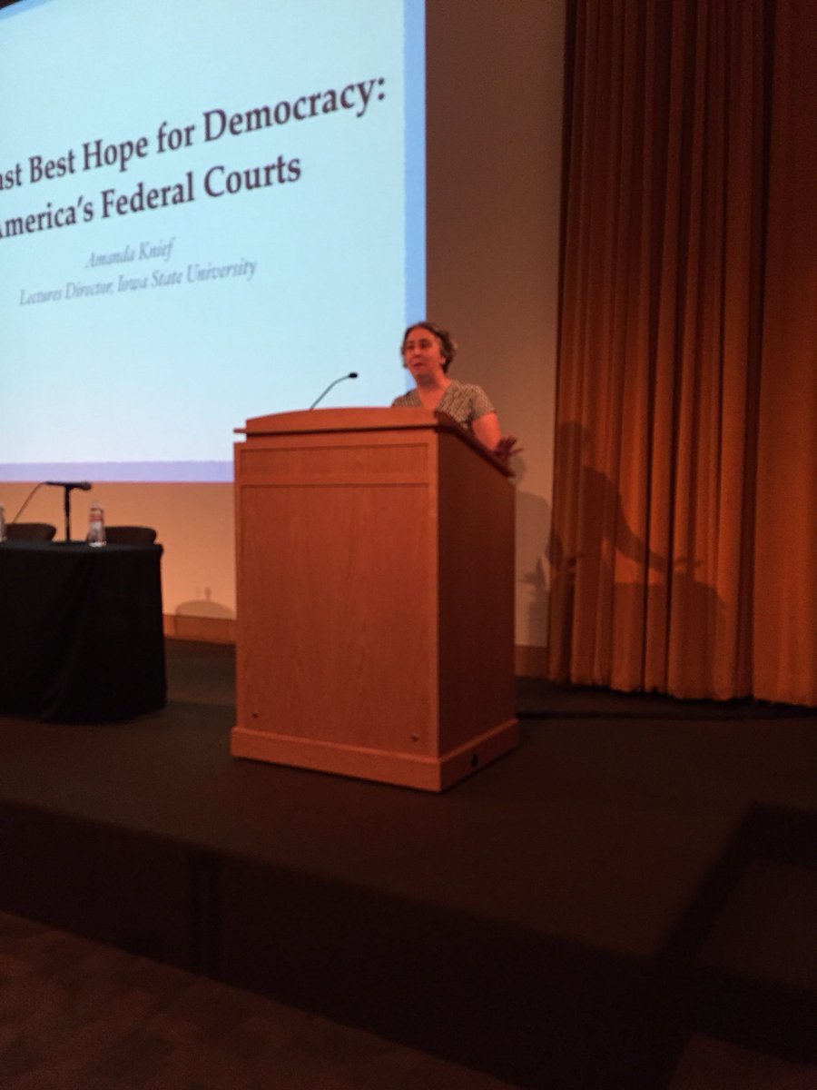 GretchenKoch's tweet image. Listening to @amandaknief at #swwork