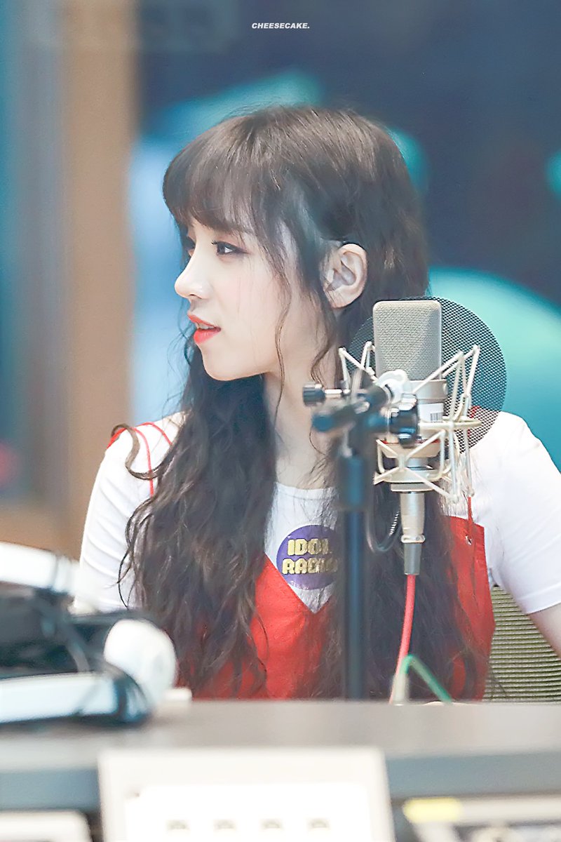 song yuqi pics (@yuqiarchived) / Posts / X
