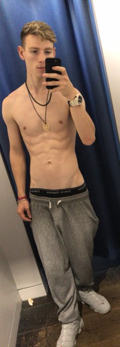 topless the other :P happy weekend all ! https://t.co/xENevU3Y6q<a href="/tag/mvsales"class="tags"><span>#mvsales</span></a><a href="/tag/mvgayboys"class="tags"><span>#mvgayboys</span></a>