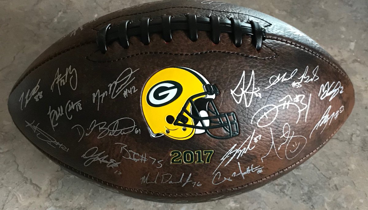 Merrill Silver M tweet media