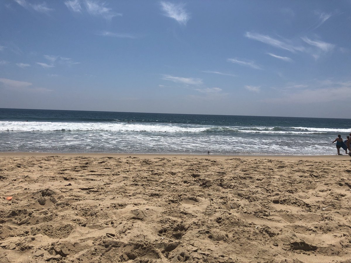 mizbecka's tweet image. A little disconnecting for the day. My heart hurts a lil.  #ICareTooMuch