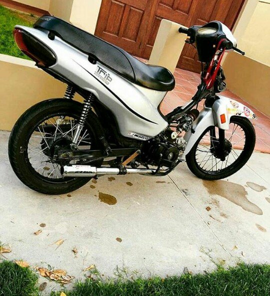 maaaatias17's tweet photo. Que nave 🚀
#Eltrip https://t.co/LthBQ9k2Dm