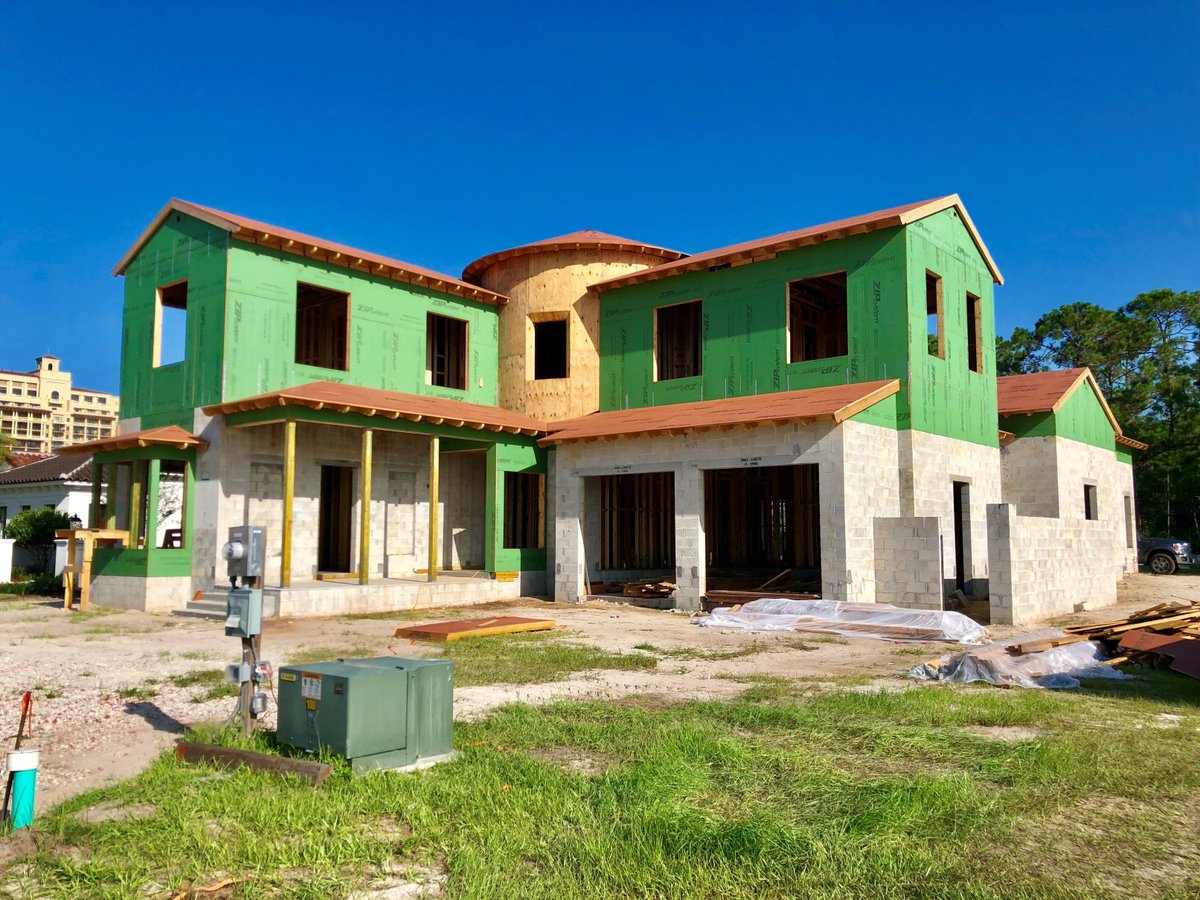 GoehringMorgan's tweet photo. This home has really started to take shape since our last update in July. We will keep you posted as the windows and doors are installed. https://t.co/EQyh4pvAOQ