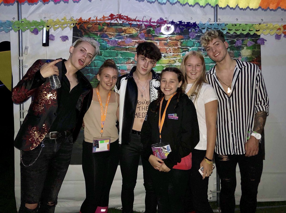 Three very happy <a href="/2ndHeyGuides/">2nd Heywood Guides</a> at #welliesandwristbands - queued up to meet <a href="/TheHaraBand/">THE HARA</a> - look at their chuffed faces (and the girls too). 

<a href="/Girlguiding_LSE/">Girlguiding Lancs South East</a> <a href="/Girlguiding/">Girlguiding</a> <a href="/HeywoodDivision/">Heywood Division</a> #girlguiding #guides