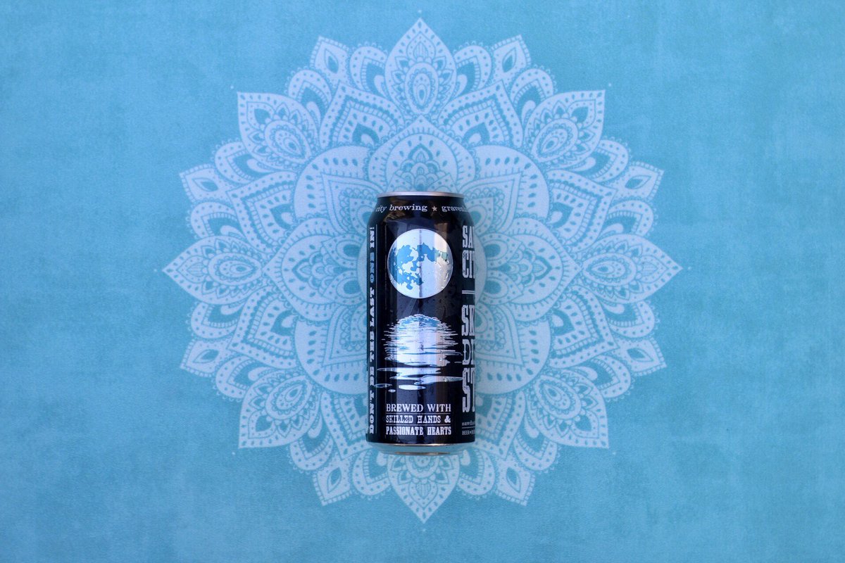 sawdustcitybeer's tweet photo. Fridayโs here and weโre feeling those peaceful weekend vibes! Join us this Sunday at the brewery at 10am for another wonderful #PintsandPoses event: an hour of vinyasa flow and a pint of beer! Cheers and namaste! https://t.co/Nq3uvPg8LF