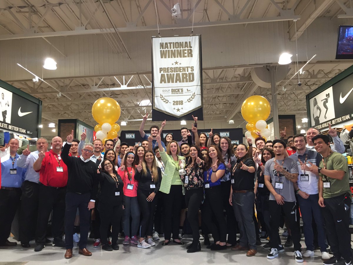 Congratulations to DICK'S Sporting Goods in Chula Vista, CA, the #1 ranked store in the chain in the 2nd Quarter.  What an amazing (and very fun) team!  Keep up the great work!