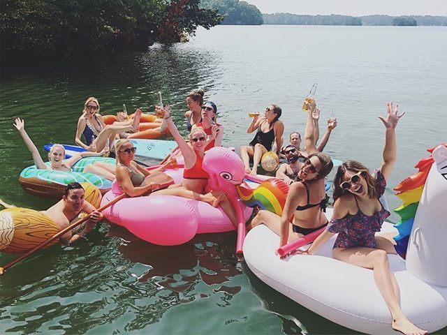 aimeedc's tweet photo. Happy fam, happy life 💦🌞 #wearemorrison #fam #lakeday
💜💜💜 https://t.co/roqv1NKQLj https://t.co/YEajkgirVC
