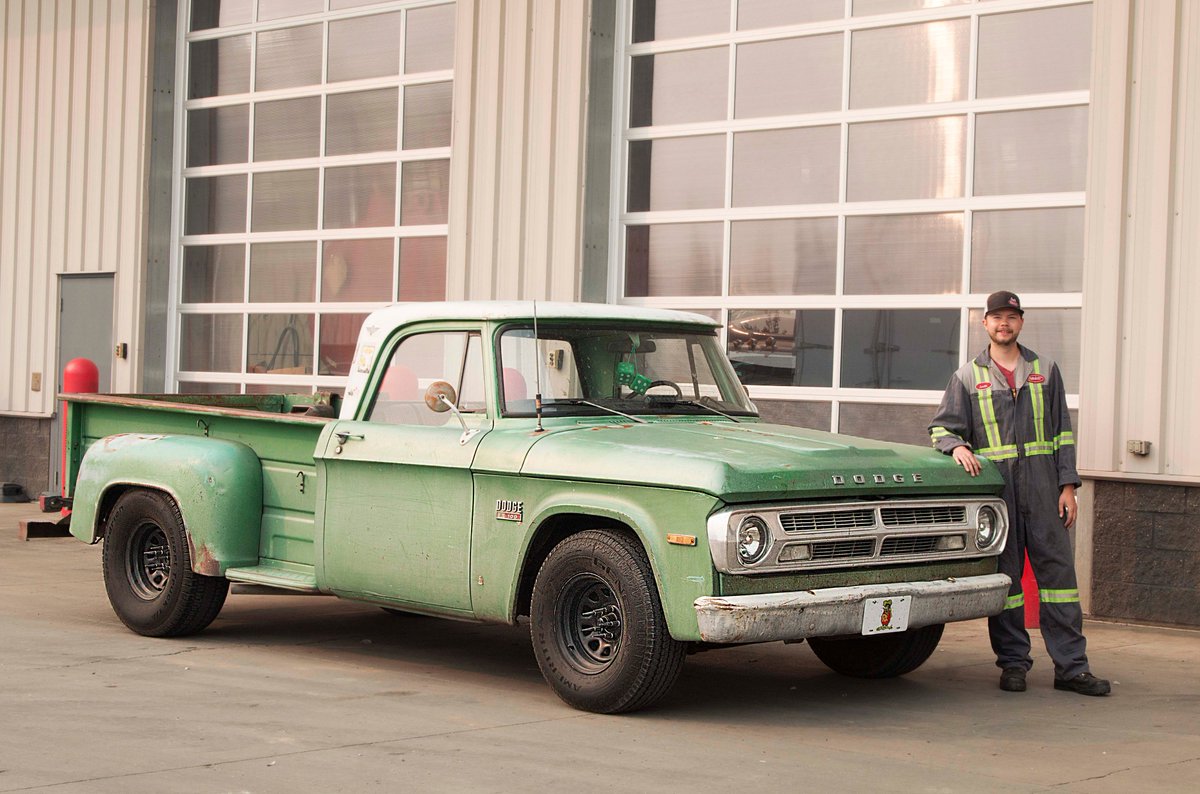 StahlPeterbilt's tweet photo. When you take a look at our employee parking lot it's easy to tell that we have many car enthusiasts on staff. One truck that's been turning heads is this 1970 Dodge D100 owned by one of our mechanics, Austin. https://t.co/1Ds6FxVvN1