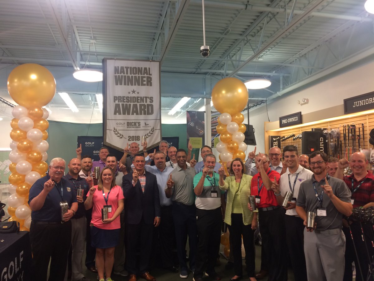 Congratulations Golf Galaxy in Fairview Heights, IL, the #1 ranked Golf Galaxy store in the chain in Q2.  It's not every store that has an NFL Hall of Famer shop their store and want to join the celebration!  Keep up the terrific work!