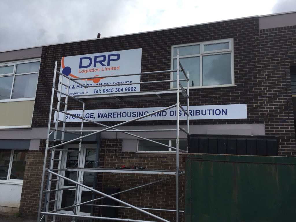 DRPLogistics's tweet image. New signs are up on our new facility! Thanks to our loyal customers and fantastic staff for making this happen!