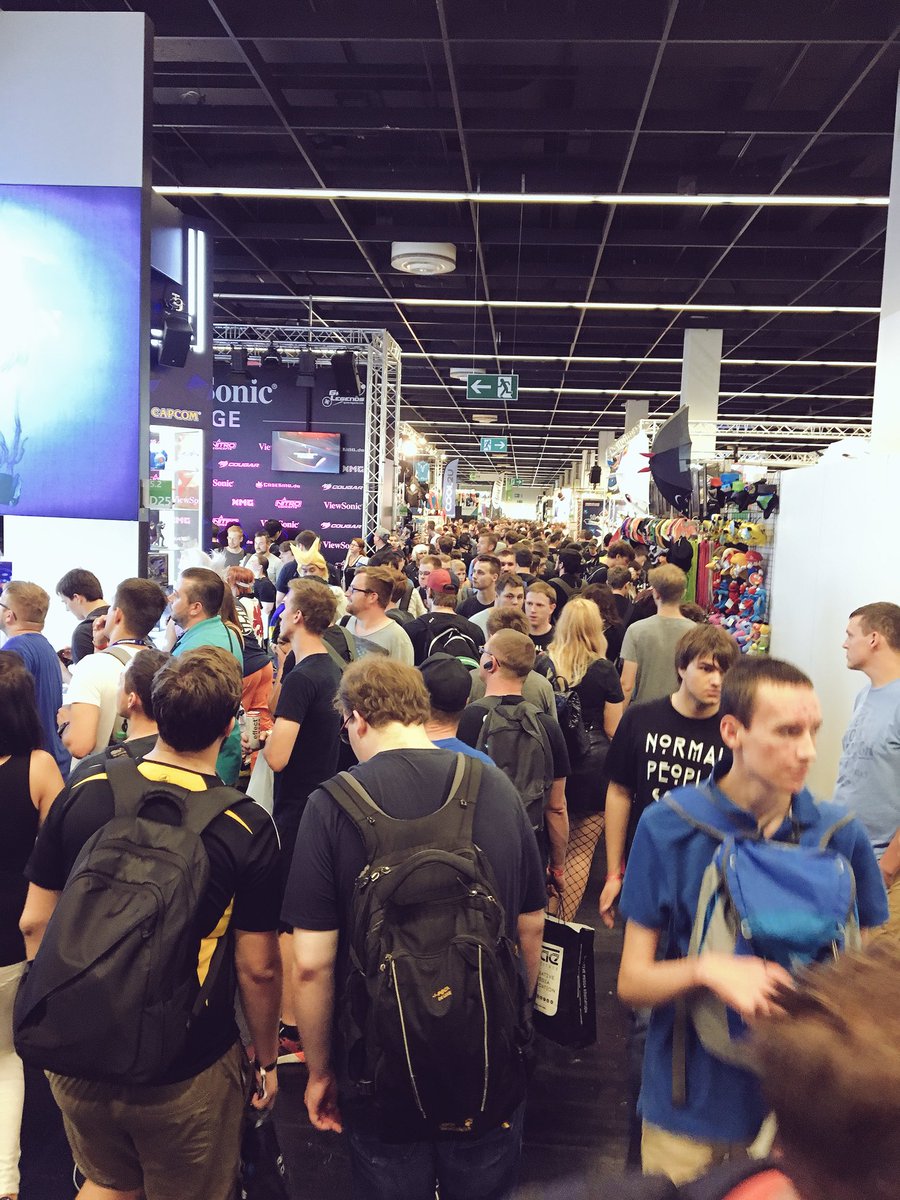 bezant_io's tweet photo. Gamescom has been a phenomenal experience! It is always eye-opening to witness the world come together in the sectors of games and content 🍻😄
#blockchain #expo #Cologne #Germany #Gamescom #bezant #crypto #BaaS https://t.co/th8LktuQAw