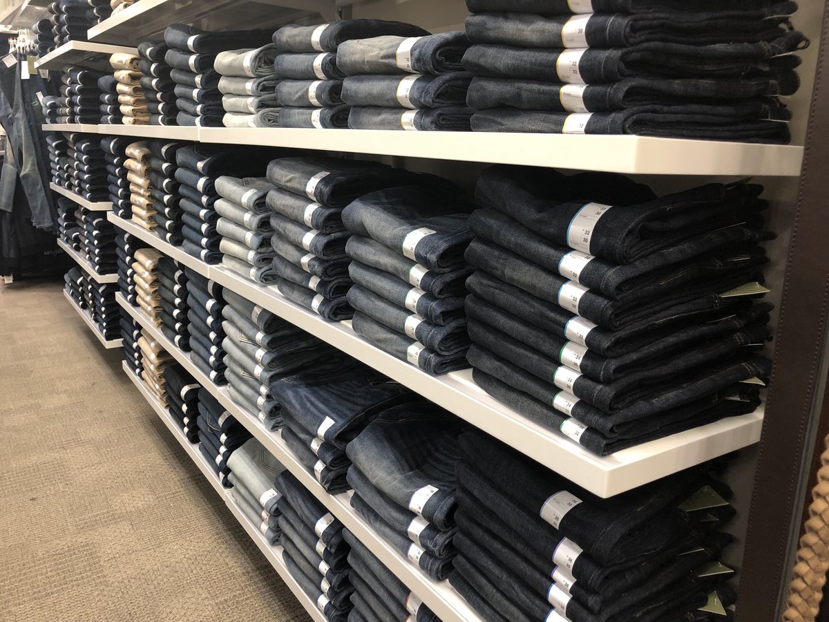 Cori (@coribowenvm) on Twitter photo Great TEAM = Great RESULTS! Standards on fleek @ T1042 🔥🔥 #TargetStyle #T1042 #VMstyle <a href="/BmayandBullseye/">Brandy Mayosky</a> Great TEAM = Great RESULTS! Standards on fleek @ T1042 🔥🔥 #TargetStyle #T1042 #VMstyle <a href="/BmayandBullseye/">Brandy Mayosky</a>