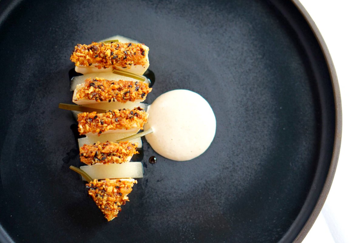 Eat_Vestige's tweet photo. New small plate: chicken breast with chicken skin furikake, Asian pear, pickled kombu, and whipped peanut. #MSCoastlife #Vestige #SpringerMtn https://t.co/MH5R4Xy25t