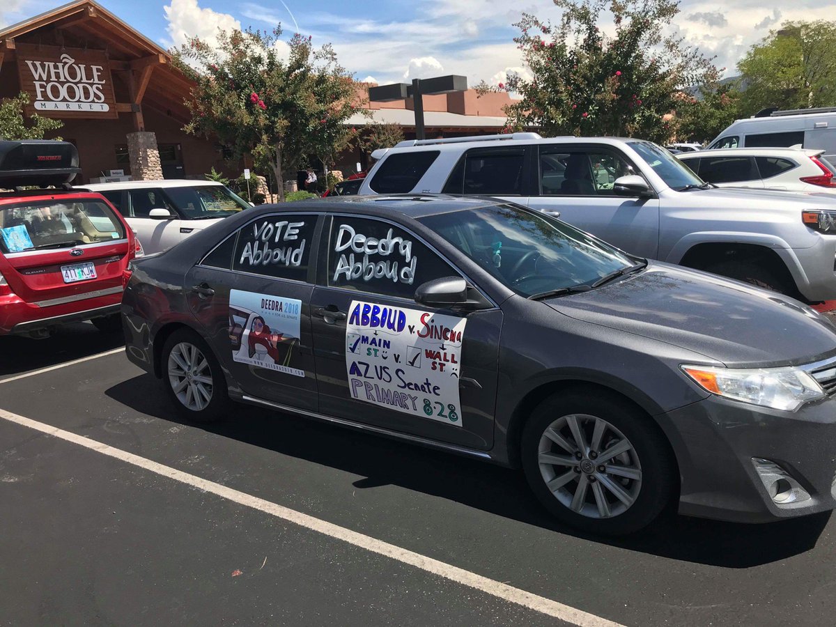 DoseOfDeedra's tweet photo. The #Deedra2018 Caravan in Sedona was a success! This volunteer-led caravan traveled through Sedona with several cars decorated in support of the campaign! We still have a few more days to get the word out! Creativity is key! #UnitedWeRise #PushToThePrimaries https://t.co/lXCUeh2EK8