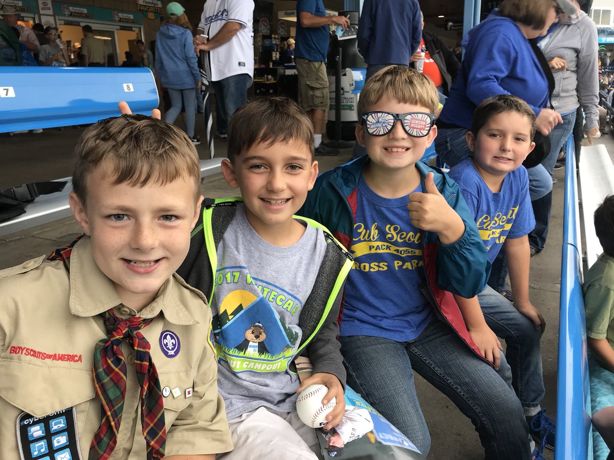 fearndizzle's tweet image. Scout camp out 2018!
#WCAPS #SmoreFun #pack4055