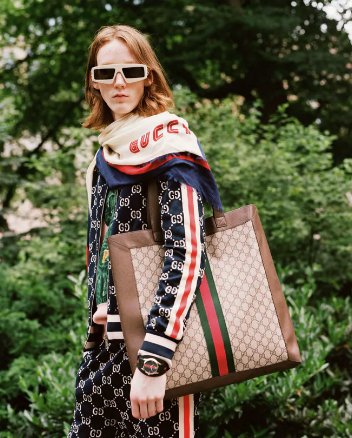 Serious mood <a href="/gucci/">gucci</a> x @barneysman #collab #smashboxstudiosBK 
Photographer: @clarazara 
Stylist: @katieburnettstylist @minititleltdstyled
Hair: <a href="/neilgrupp/">Neil</a>
Talent: <a href="/matthew/">matthew</a>.pitt