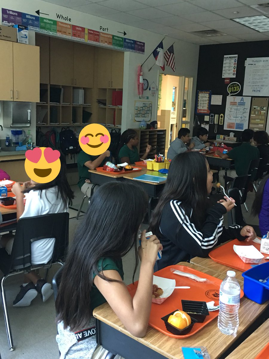 ilovemath0708's tweet photo. Our first compliment lunch of the year @CBEBears! These 🐻 cubs earned 15 compliments from different teachers for their exemplary behavior around the school in just 2 days. #itsa6thgradething #RISDACE #RISDconnects https://t.co/Vs3Ct5LIj8