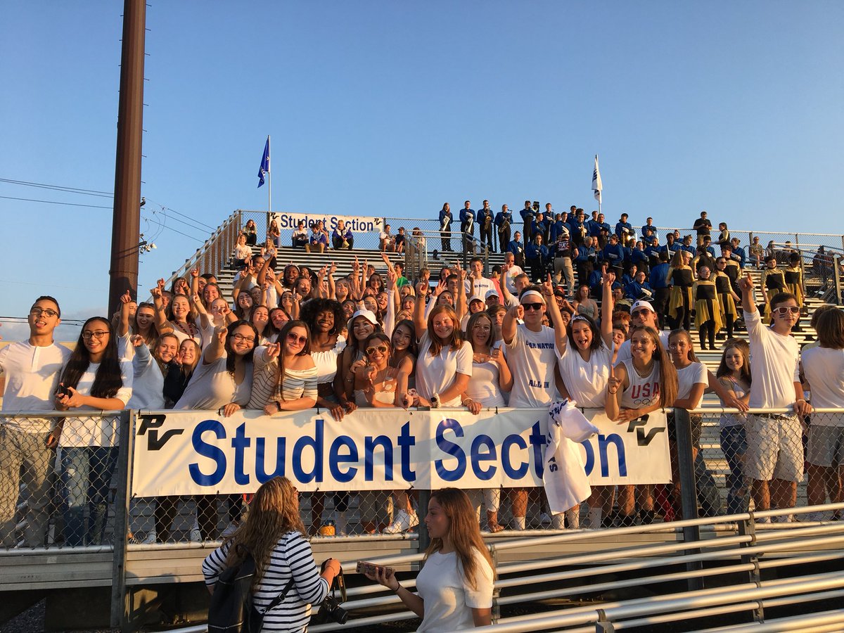 PVBEARSHS's tweet photo. The best student section in the EPC....@BCREW20!! https://t.co/Ja9XqEPk43