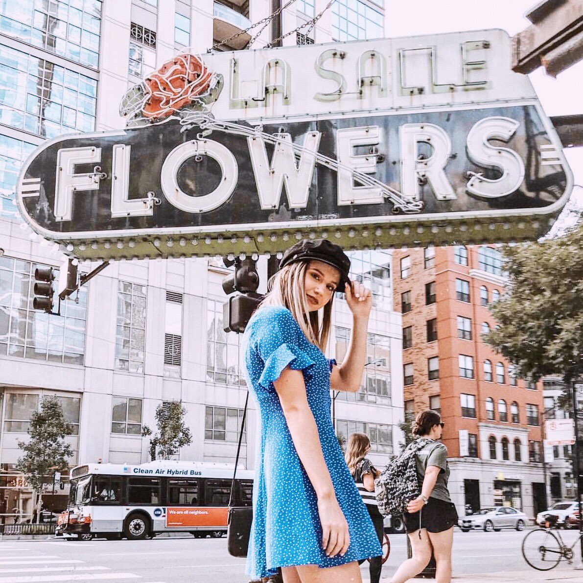 PhiSig_UIC's tweet image. Looking back at summer like where did the time go! Only a couple more days until school starts which means we’re getting closer to recruitment! Link in the bio to sign up ✨📚 #phisig #phisigfriday