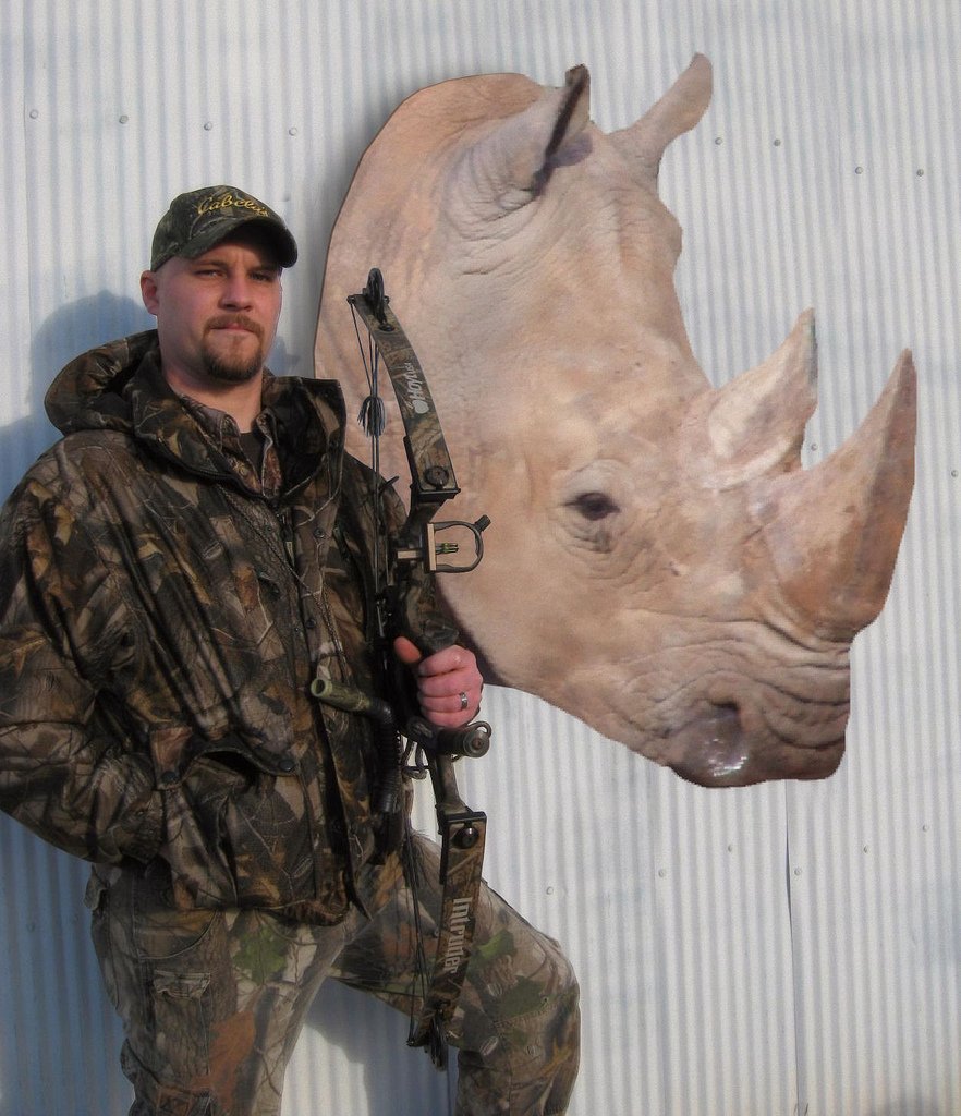 Protect_Wldlife's tweet image. The average gestation period of a #Rhino is 16 months &amp;amp; is an obstacle to replenishing the population. All five species of #Rhino are endangered or considered vulnerable.

It took these SOCIOPATHS a second to pull a trigger 🤬!

RT if you want a GLOBAL ban on #trophyhunting NOW!!