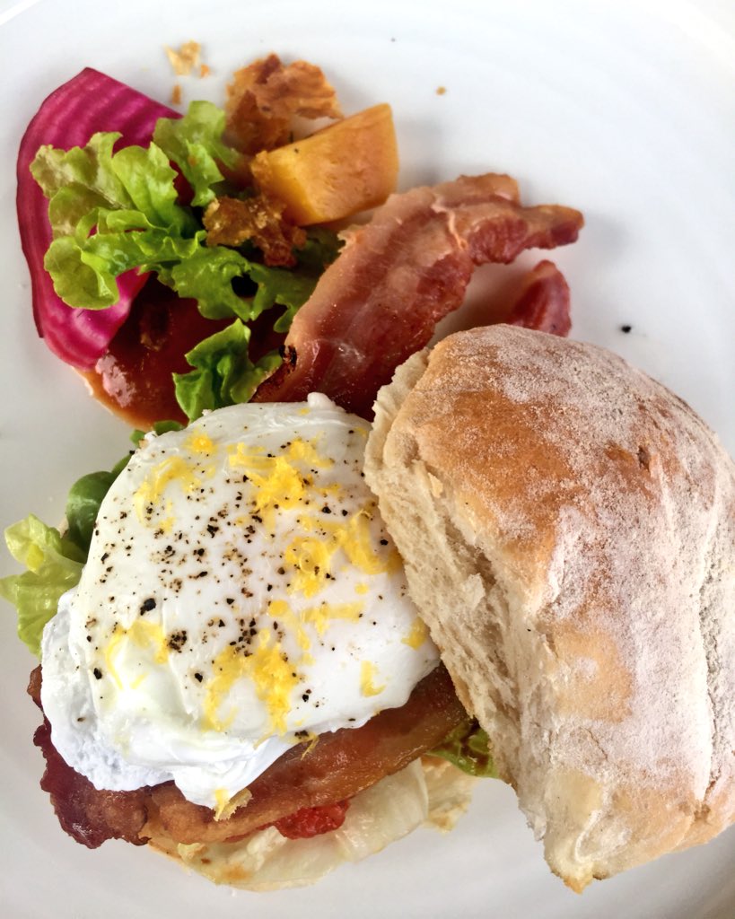 Last minute decision to head down to <a href="/RootAndBranchO/">Root & Branch</a> but so glad we did - very tasty (and well-priced) BLT with poached egg #belfast # Ormeau Road