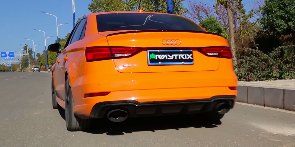 DBCoachworks's tweet photo. If you like your cars loud you'll like this Audi RS3 with a #modified exhaust https://t.co/eI7EEIfnai via @RoadandTrack https://t.co/31kX1Br4iH