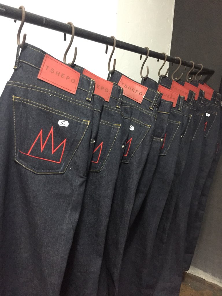 TshepoJeans's tweet image. Yo South Africa please Check my jeans out 👑
Now available is sizes 30 - 38