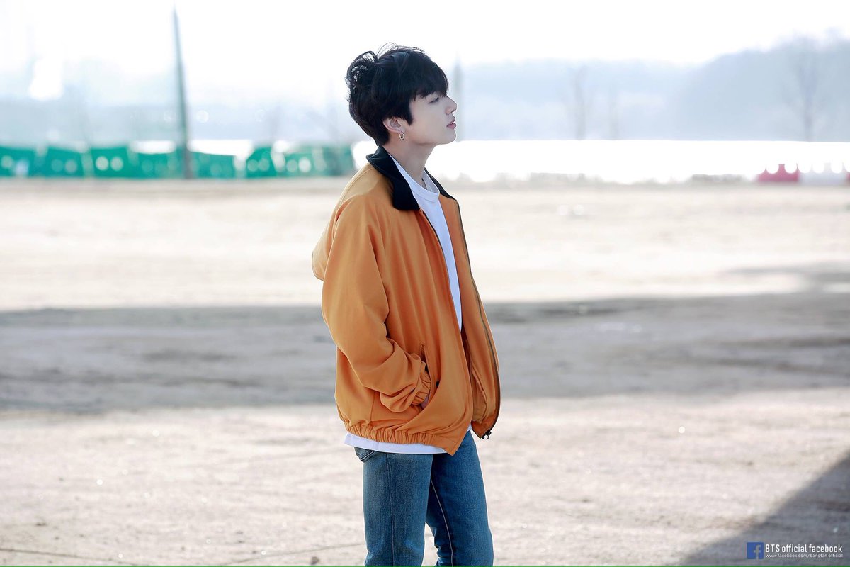 lameijk's tweet photo. #JKMagicDay
#정국이는_9월의_첫번째_기적
#HappyJKDay ❤
Happy Birthday to you my sweet heart ❤️🐰 I love you so muchhhhh 
생일축해 우리 정국이 ~ 저는 많이 많이 사랑해, 아미도 💜💜💜 #보라해 
@BTS_twt https://t.co/cdzspEwIsi
