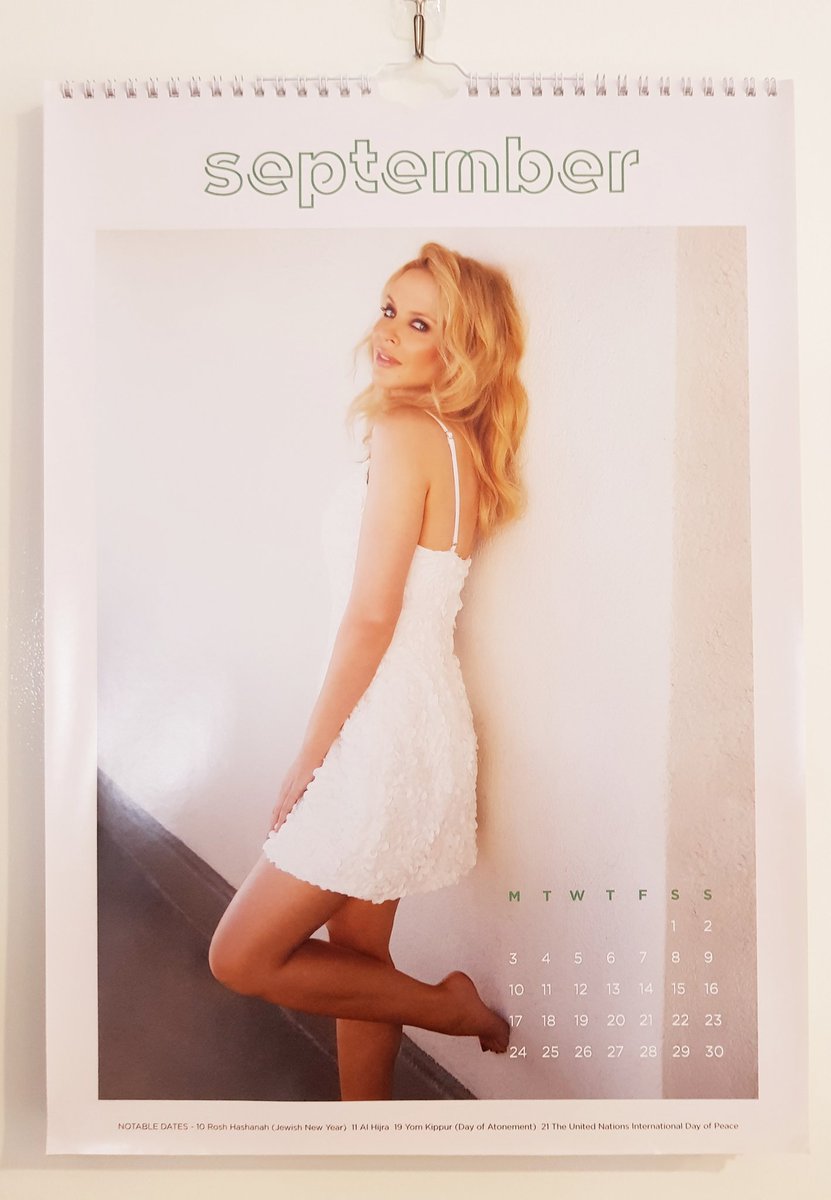 CakeBiscuit2011's tweet image. It&apos;s a @kylieminogue September 😀 #pinchandapunchforthefirstdayofthemonth #SpringinAustralia #September2018 #kylieminogue #2018calendar #Golden #Lovers