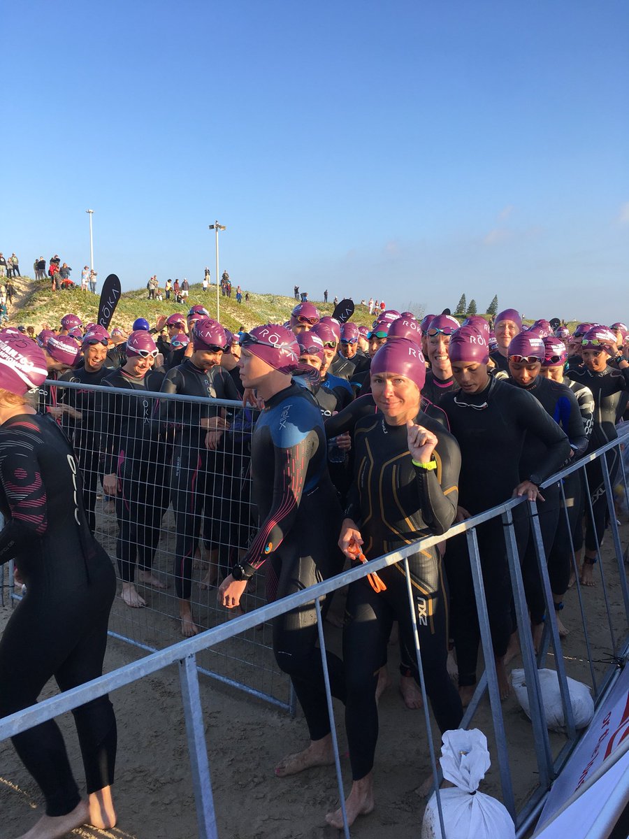 RFMCoaching's tweet image. 4mins to go!!! 

#IM703WC #GoAnnaGo