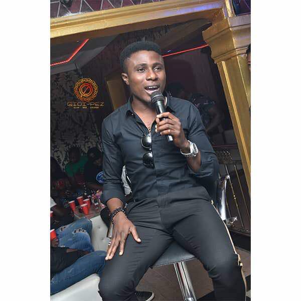 gidipez's tweet photo. In ANTICIPATION for the next COMEDY BUZZ.😃😄😁😁😆😂😜😝🕺🏻💃 Comedy Buzz 2.0 was blast. The host @mcedopikin gave guest more than enough comedy. See how it went down this August. September edition coming up Next.

Powered By: #clubgidipez
Packaged By: #0307events. https://t.co/dqxAmFOnzO