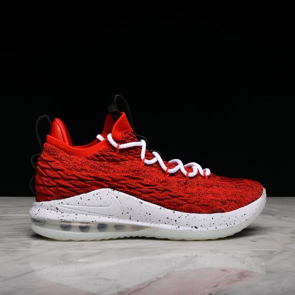 lebron xv low red