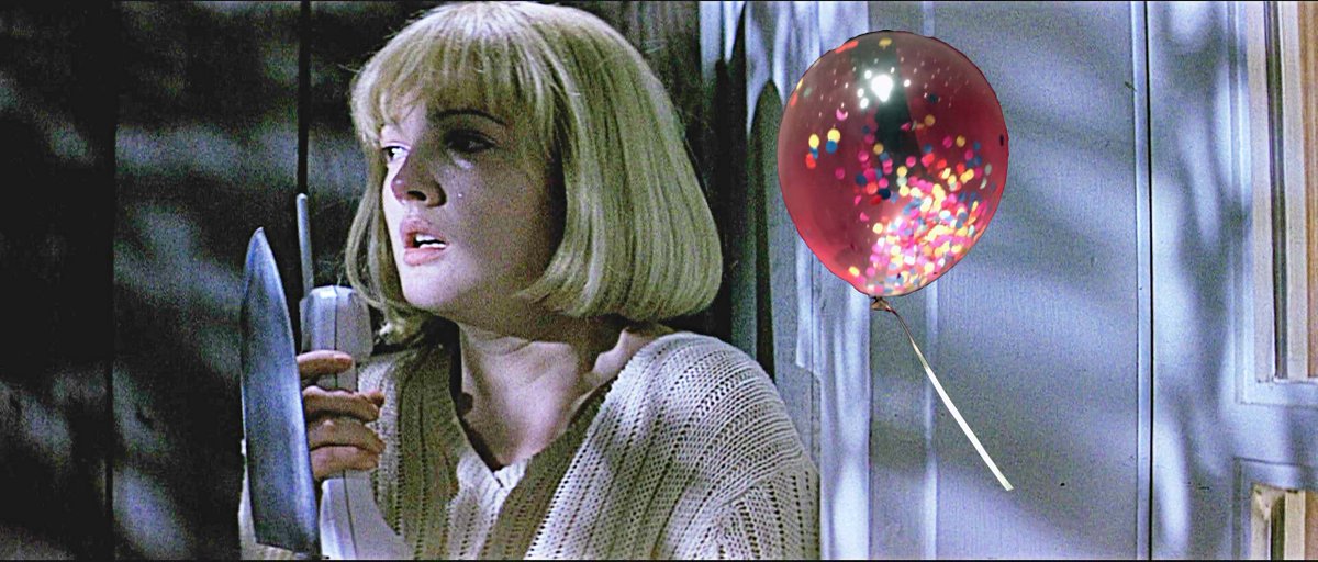 SadBalloonMovie's tweet photo. "Cordless phone acting" entry in the @SadBalloonMovie "phone acting" festival; or, "the indignity of a mid-1990s putty-coloured cordless handset with the massive antenna"

#Scream #WesCraven #DrewBarrymore #HorrorCallTropeMovieBalloon https://t.co/EfRcebrovY