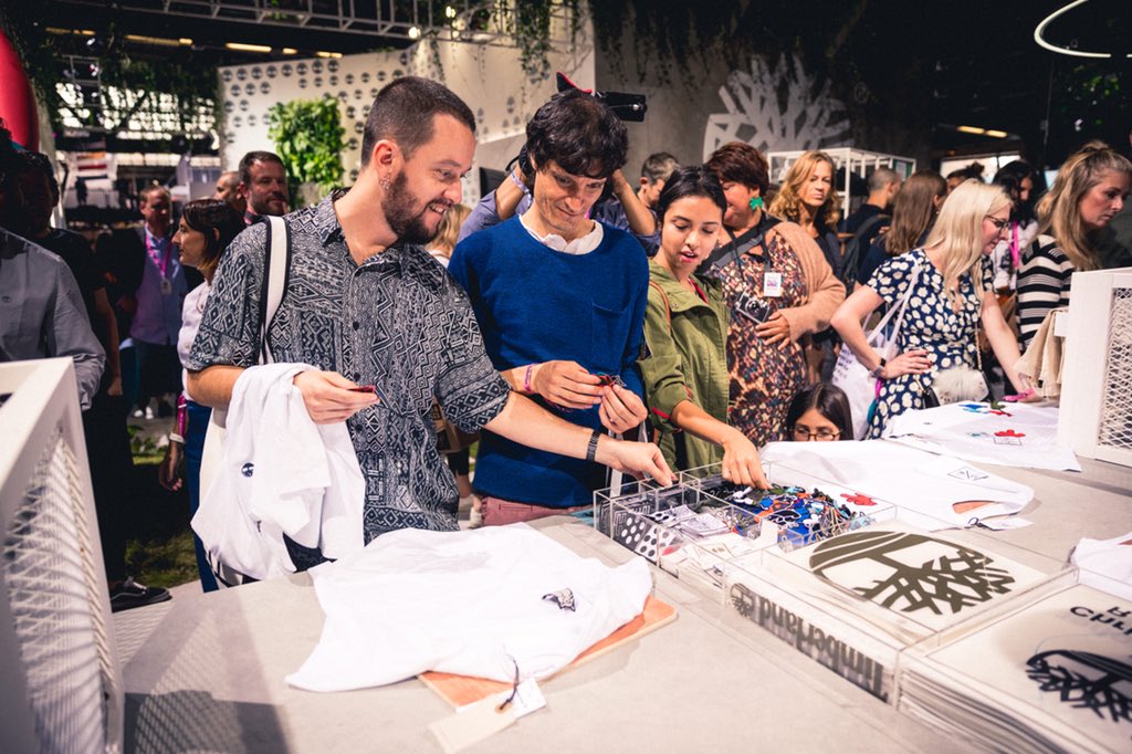 GreenRoomRetail's tweet photo. Tees and trees workshops are a hit with @Timberland_EU and @StudioRaeburn #timberlandpark https://t.co/vhNOP2aT2k